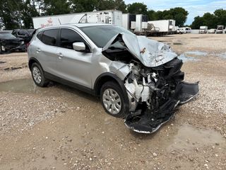 2019 Nissan Rogue Sport S - Primary Damage Left Image